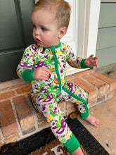 Throw Me Something Mister! Premium Bamboo Mardi Gras Zippy